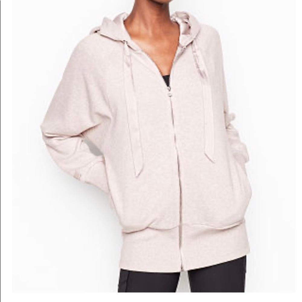 VS Hoodie